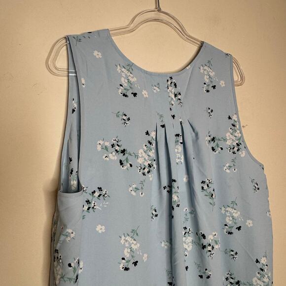 41 Hawthorn Sleeveless V-Neck Blouse Women’s Size 2X Blue Floral Print NWT - Picture 5 of 7